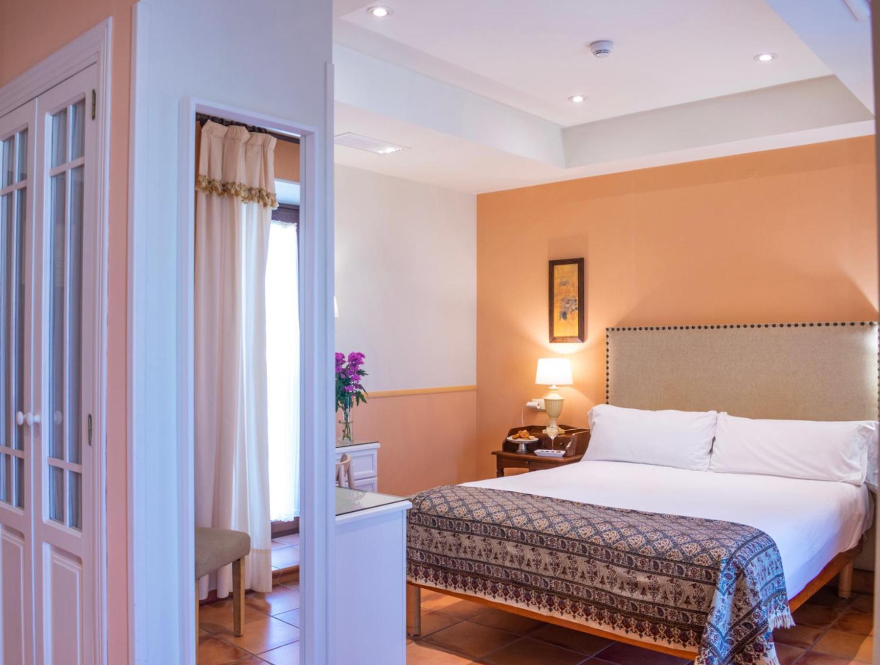 Hotel Veracruz Утрера Экстерьер фото